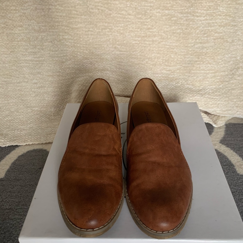 Indigo Rd Brown leather loafers